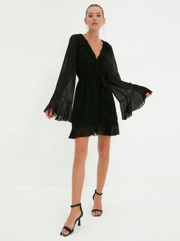 Trendyol - Black Flared Sleeves Mini Dress With Belt