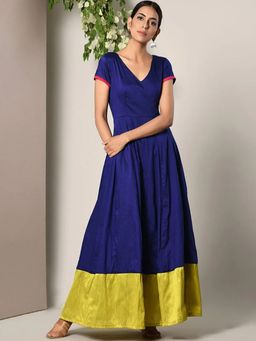 trueBrowns - Blue Panelled Border Dress