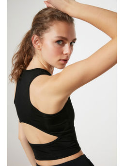 Trendyol - Women'S Black Solid/Plain Pattern Tops