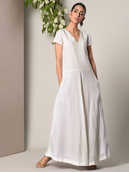 trueBrowns - White Stripe Flare Dress