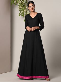 trueBrowns - Black Pink Border Dress