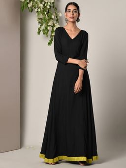 trueBrowns - Black Green Border Dress