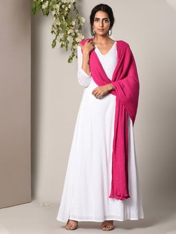 trueBrowns - White Dress Pink Crinkle Dupatta - Set of 2