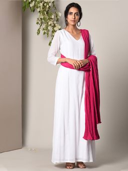 trueBrowns - White Dress Pink Golden Crinkle Dupatta - Set of 2