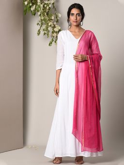 trueBrowns - White Dress Pink Chiffon Dupatta - Set of 2