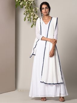 trueBrowns - White Dress Crinkle Blue Lace Dupatta - Set of 2