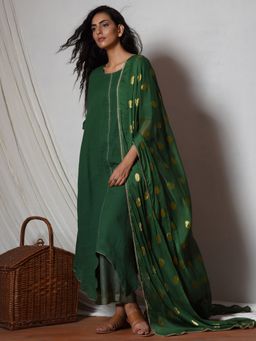 trueBrowns - Cocktail Green Kurta With Kota Silk Farshi Pant and Chiffon Bordered Dupatta - Set of 3