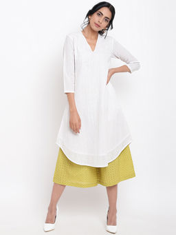 trueBrowns - White Cotton Kurti With Culottes (Set of 2)