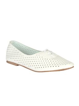Twenty Dresses by Nykaa Fashion - White Through The Peeping Hole Sneakers