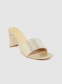 Gold color option, Sold out, Currently selected