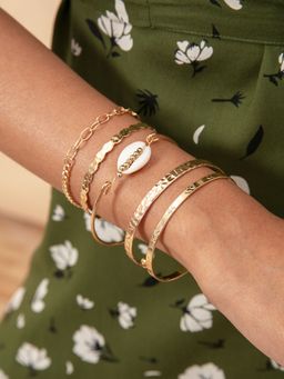 Twenty Dresses by Nykaa Fashion - Beachy Vibes Bracelets (Pack of 5)