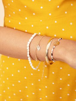 Twenty Dresses by Nykaa Fashion - Looking Fine Bracelets (Pack of 4)