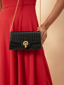Twenty Dresses by Nykaa Fashion - Black Style It Up Sling Bag