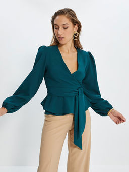 Trendyol - Green Plunging Neck Top With Belt