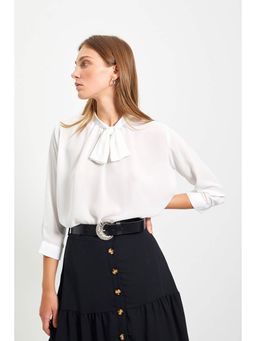 Trendyol - Women'S Ecru Solid/Plain Pattern Tops