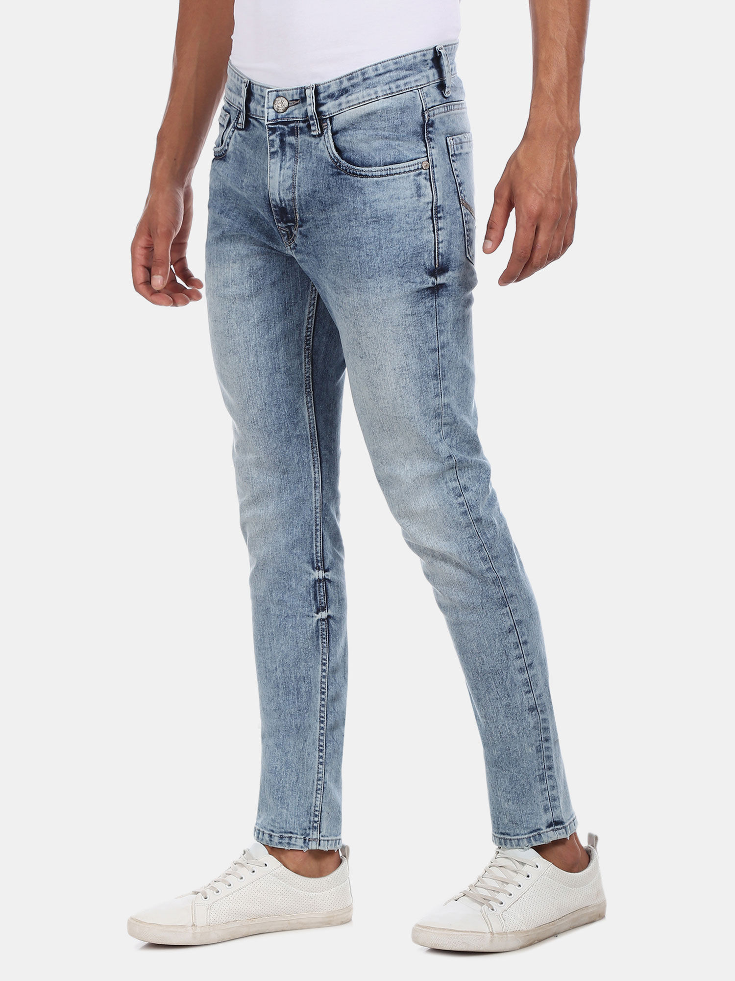 Mid Rise Slim Tapered Fit Jeans 