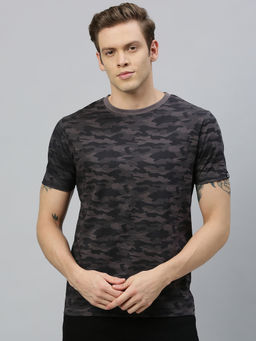 Urbano Fashion - Men Grey Military Camouflage Printed Half Sleeve Slim Fit Cotton T-Shirt