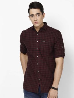 Urbano Fashion - Men Maroon Cotton Full Sleeve Checkered Shirt