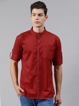 Urbano Fashion - Men Maroon Cotton Full Sleeve Casual Shirt With Mandarin Collar Slim Fit