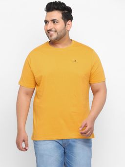 Urbano Plus - Men's Mustard Solid Regular Fit Round Neck Cotton T-Shirt