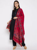 Red color option, Sold out, Currently selected