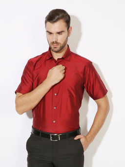Van Heusen - Maroon Solid Shirt