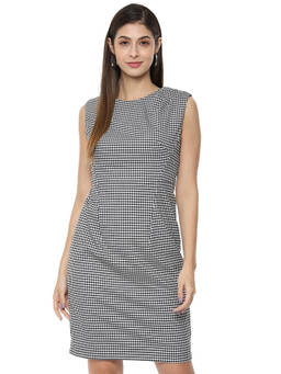 Van Heusen - Black Dress