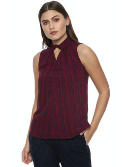 Van Heusen - Maroon Top