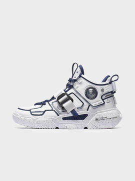 Buy Xtep White Solid Basketball Shoes 