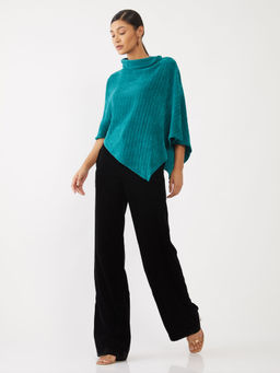 Zink London - Women's Green Solid Poncho