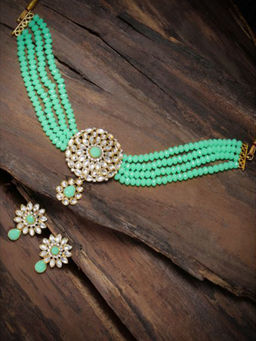 Zaveri Pearls - Gold Tone Traditional Kundan And Beads Choker Necklace Set