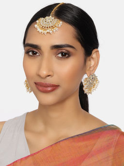 Zaveri Pearls - Gold Tone Kundan & Pearls Wedding Collection Earring & Maangtikka Set