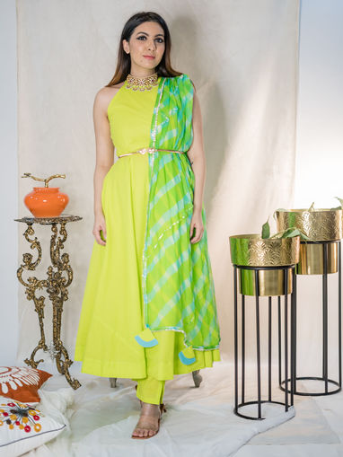 Ambraee Salwar Suits And Sets Ambraee Black Backless Kurta Pant Set With Dupatta Set Of 3 Online Nykaa Fashion Buy maternity kurtis, kurtas & salwar kameez online in india at firstcry.com.