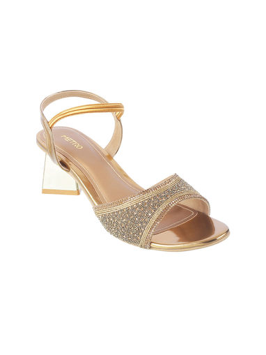 metro kitten heels