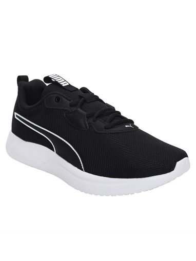 resolve men's running shoes
