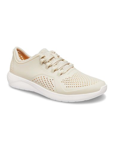 croc white tennis shoes