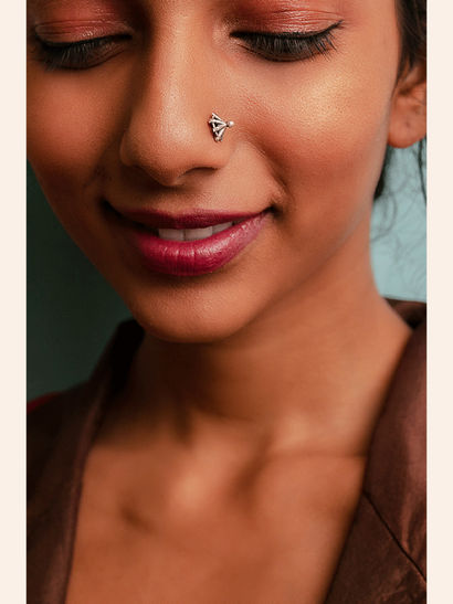 Nose Ring And Nath Online Buy Nose Ring And Nath At Best Prices In India Nykaa Fashion People buy gold not only for jewellery but also for investment purposes. nose ring and nath online buy nose