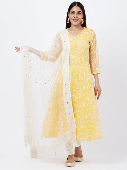 Shop Designer Clothes Amp Accessories Online From Top Indian Designers Nykaa Fashion Chikankari partywear dresses#lucknowi chikankari collection#chikankari suits,saree,& lehanga# chikankari partywear dresses.in this video u see latest designs of chikankari suits ,saree, lehanga. shop designer clothes amp accessories