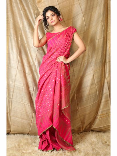 Ethnic Wear Online Buy Latest Ethnic Wear For Women From Best Designs Nykaa Fashion We also have ikat, khadi and kalamkari fabrics, ikat & kamalmari. buy latest ethnic wear for women from
