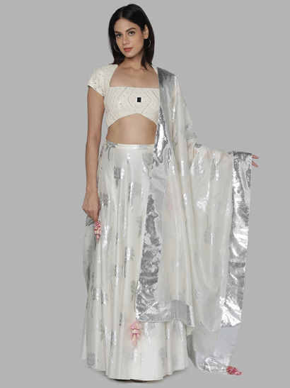 Masaba Gupta Buy Latest Collection Of Masaba Gupta Designs Nykaa Fashion You can also capture the current variety of lehengas online. masaba gupta buy latest collection of