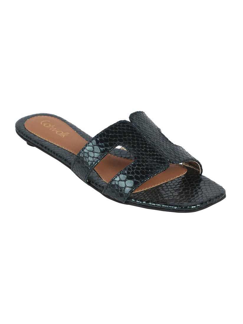 catwalk flat sandals online