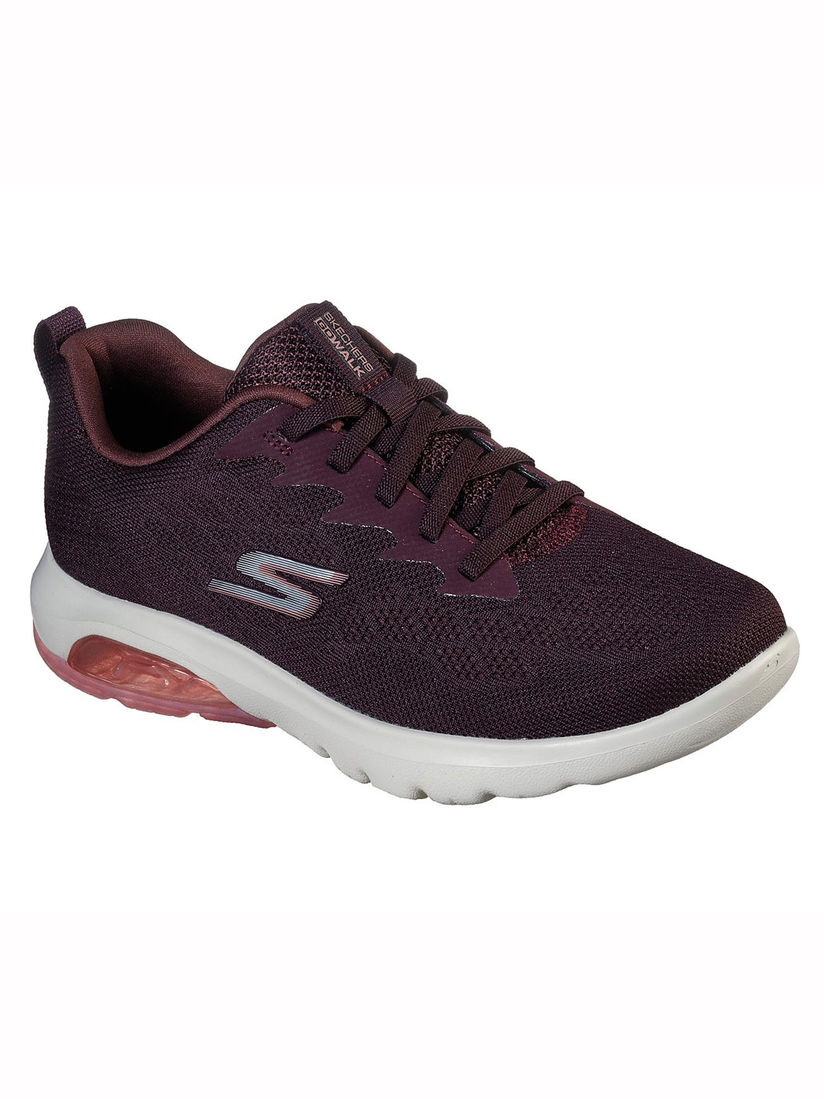 red skechers go walk