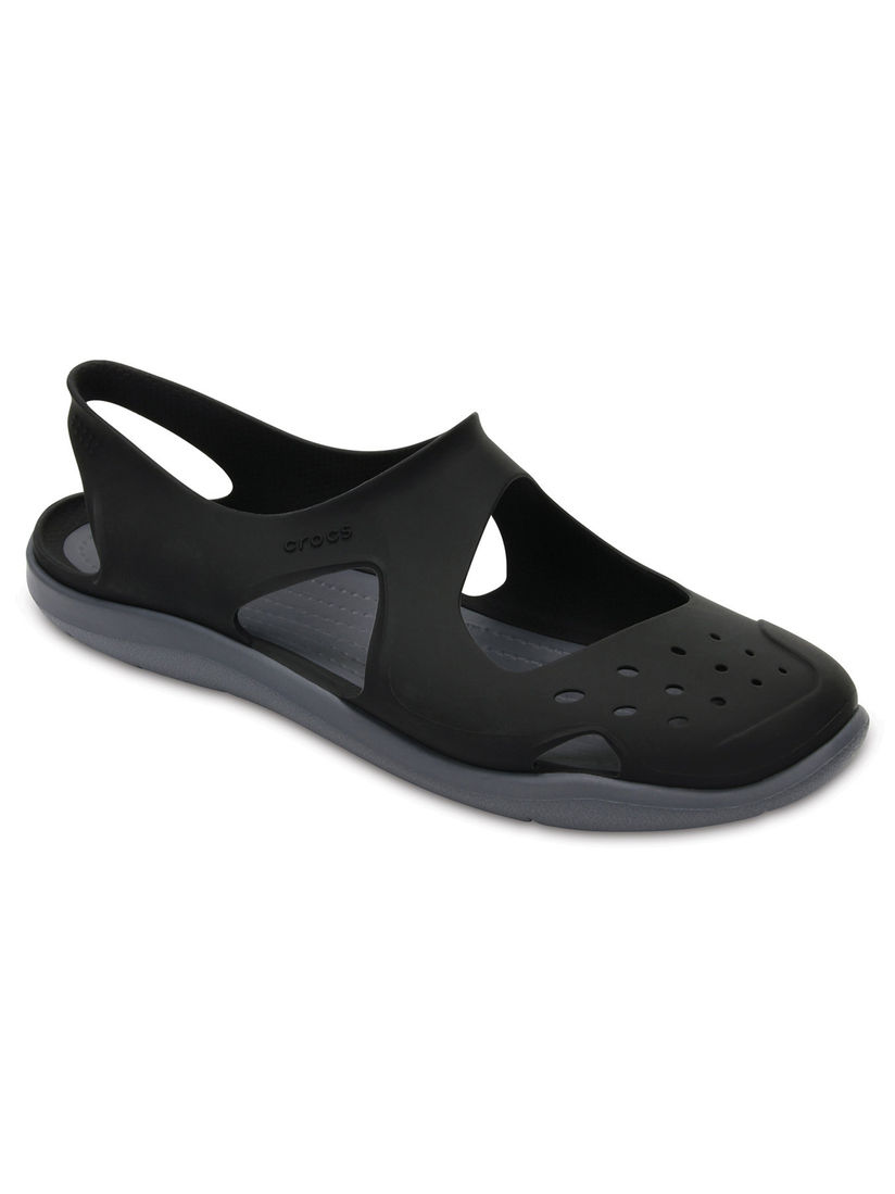 buy crocs sandals online