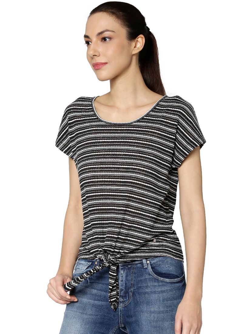 Front knot tops Clearance