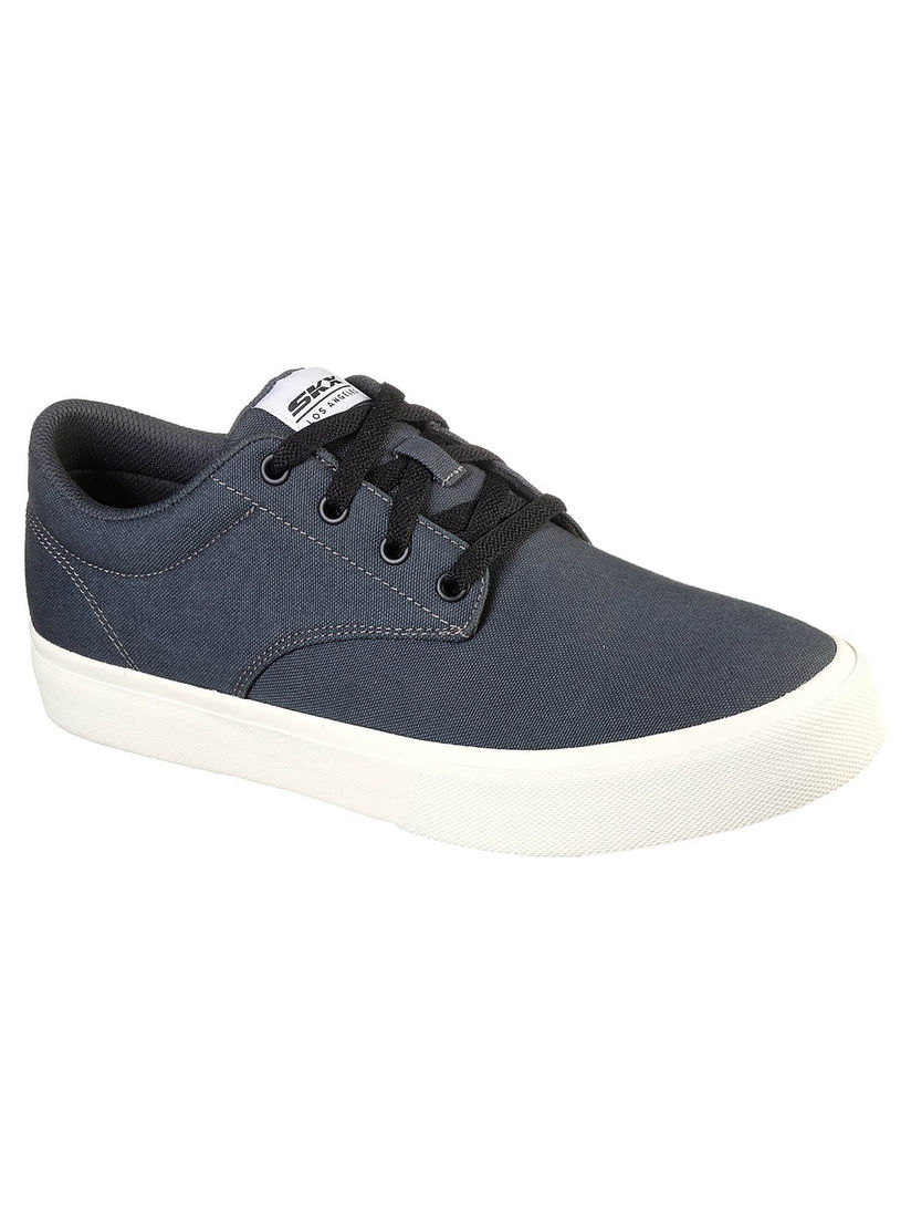 Casual skechers shoes clearance