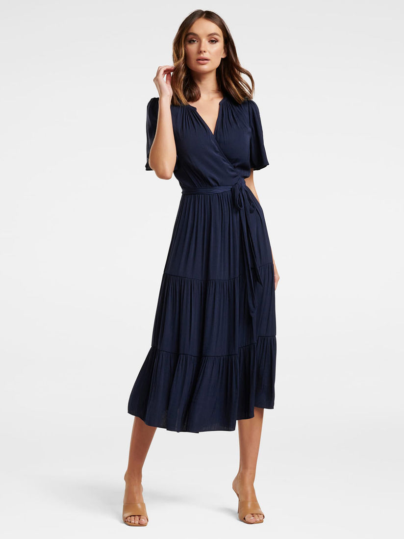 Forever New Dresses Buy Forever New Navy Blue Anna Midi Dress Online Nykaa Fashion Choosing new year's dress 2021: forever new navy blue anna midi dress