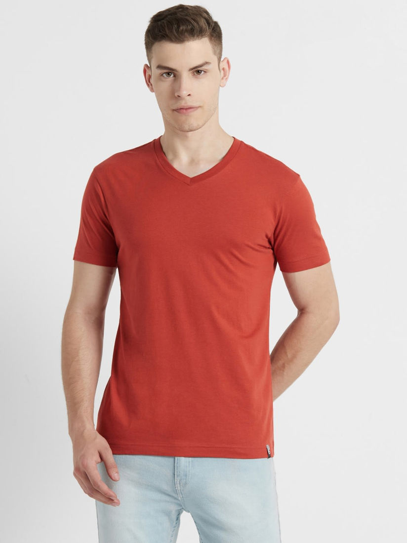 red v neck t shirt mens