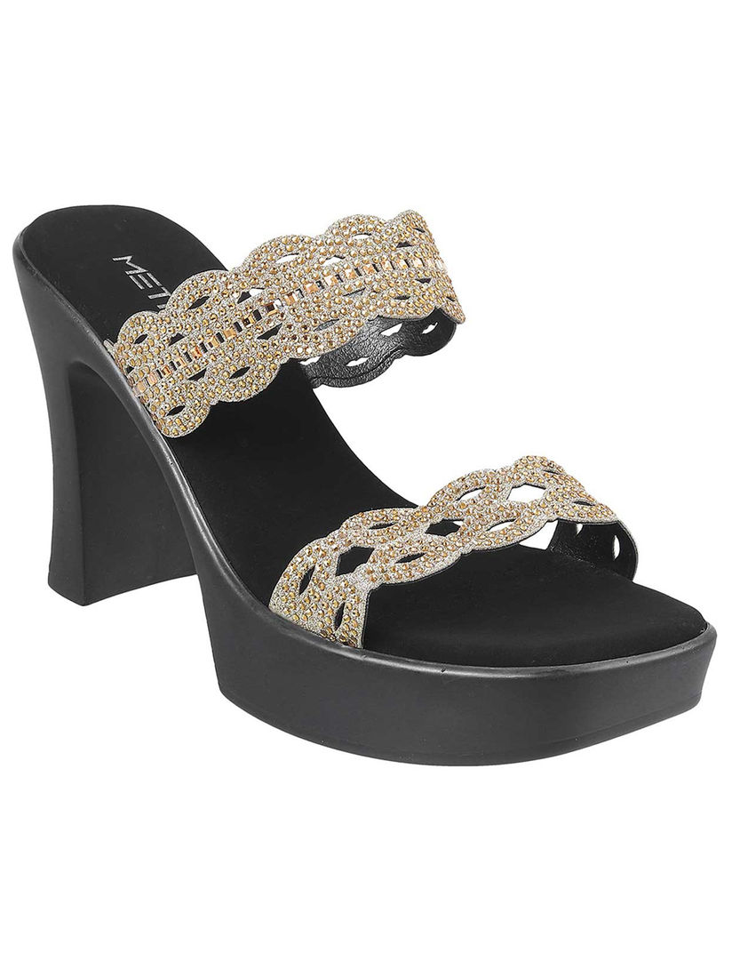 metro platform heels