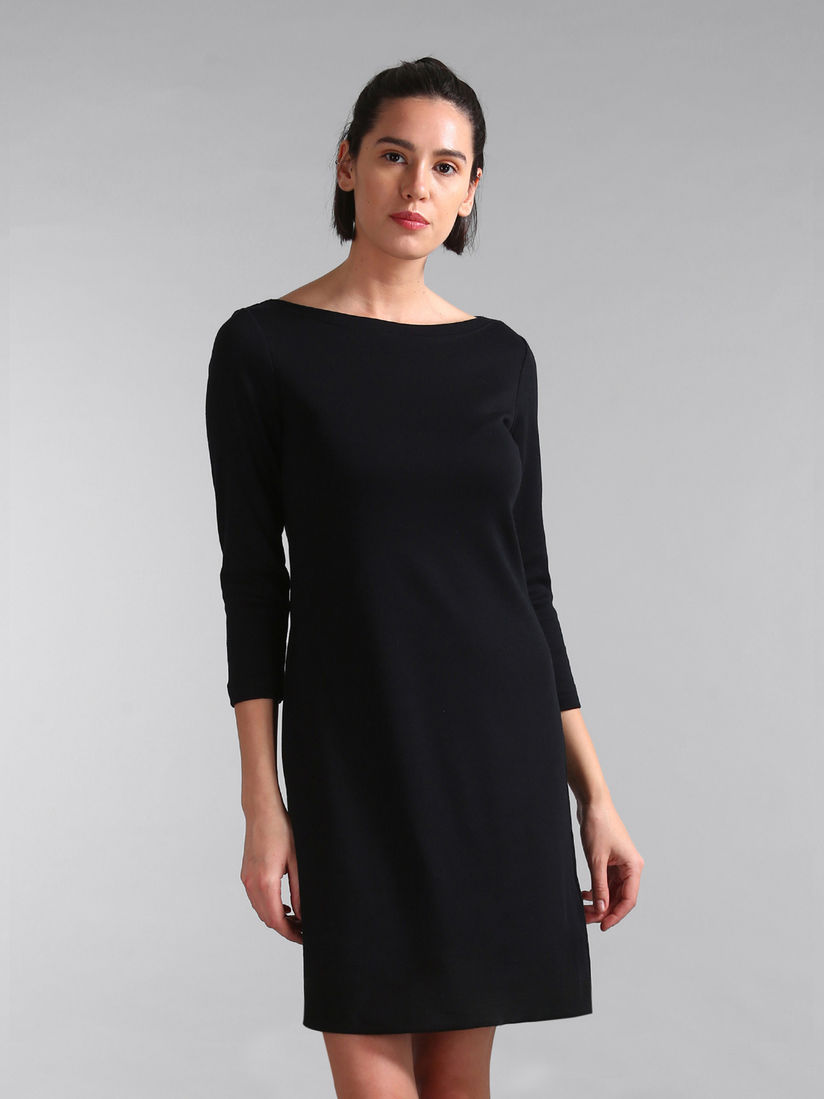 Gap black dress clearance