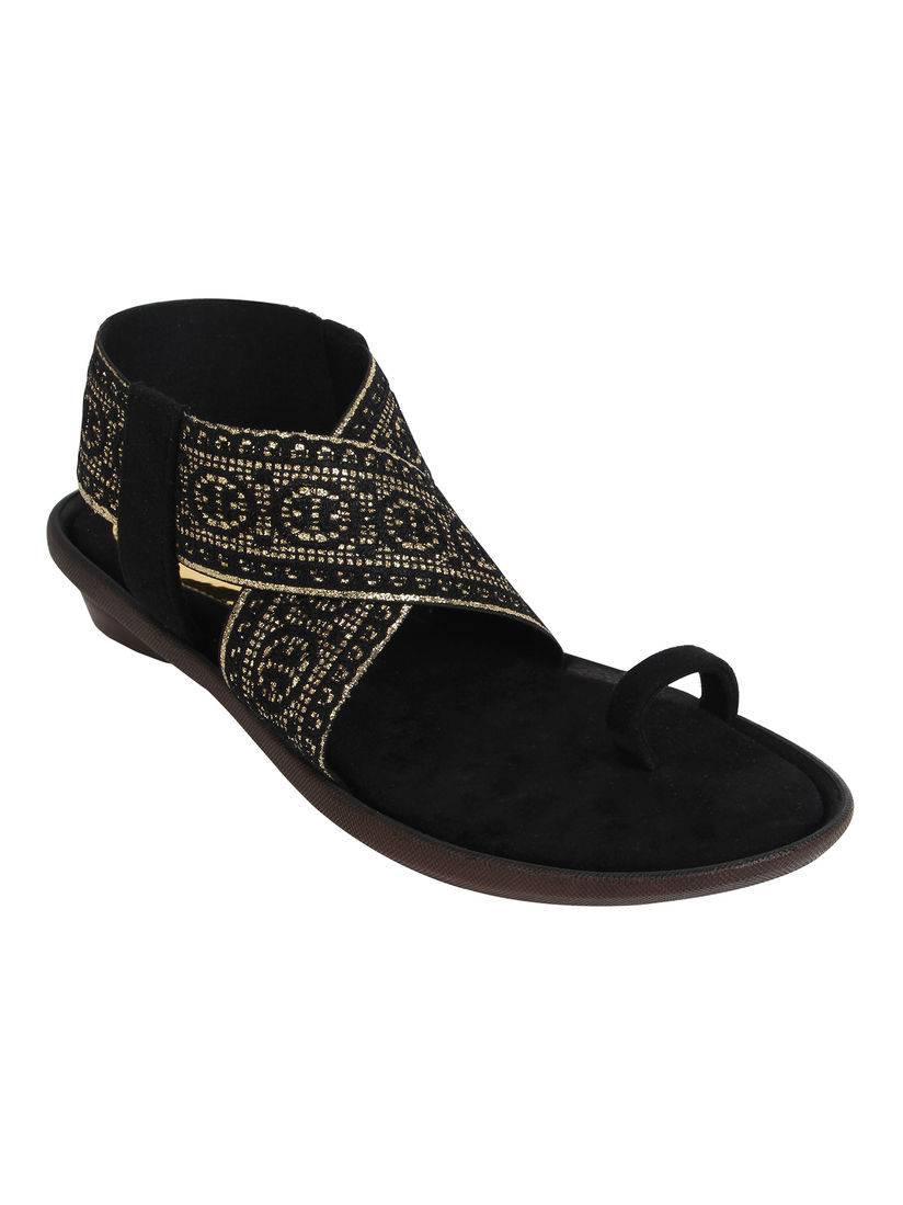 catwalk toe ring sandals